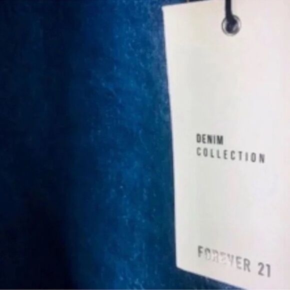 Forever 21 Dress NWT Denim Bibb Overall Frayed Hem Denim Mini Jeans Size Small - Picture 5 of 16